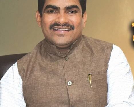 कॉम्प्युटर व आयटीतुन पदवी अभियांत्रिकी अभ्यासक्रम पुर्ण केलेल्या विद्यार्थ्यांना थेट द्वितीय वर्ष एमसीए पदव्युत्तर पदवी अभ्यासक्रमास प्रवेशाची सुवर्णसंधी – प्रा. रामदास झोळ