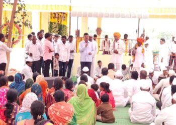 आमदार दत्तात्रय भरणे यांच्या हस्ते भरणेवाडी येथे हनुमान मुर्ती प्राणप्रतिष्ठा व कलशरोहन सोहळा संपन्न 