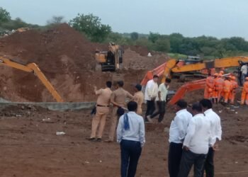 म्हसोबाचीवाडी विहीर दुर्घटना मजुरांपर्यंत पोचण्यास आजही आले अपयश