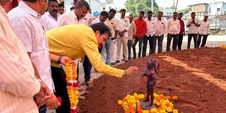 इंदापूर तालुक्यातून महाराष्ट्र केसरी किताब विजेता पैलवान तयार व्हावा. माजी मंत्री हर्षवर्धन पाटील यांचे निमगाव केतकी येथे प्रतिपादन