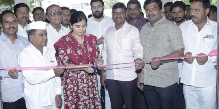 अंकिता पाटील यांच्या हस्ते भिगवण येथे रक्तदान शिबिराचे उद्घाटन