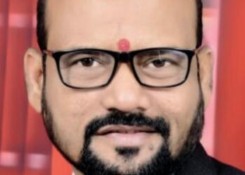 इंदापूर वकिल संघटनेच्या अध्यक्षपदी ॲड.माधव शितोळे देशमुख यांची बिनविरोध निवड