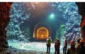 बिग ब्रेकिंग इंदापूर तालुक्यात नदी जोड  प्रकल्पाच्या  बोगद्यात काझड येथील दोन शेतकरी अडकले