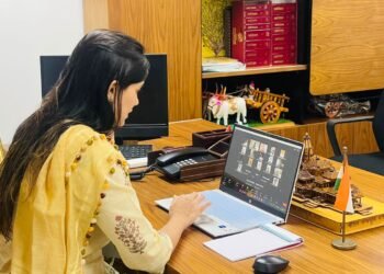 *भाजपा युवा मोर्चा जिल्हाध्यक्षा अंकिता पाटील ठाकरे यांनी घेतली व्हिडिओ कॉन्फरन्सिंग द्वारे नवीन पदाधिकाऱ्यांची बैठक*