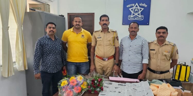 *इन्स्टाग्रामच्या ओळखीतुन परराज्य गाठले.. कोतवाली पोलिसांनी शोधून आणले !*