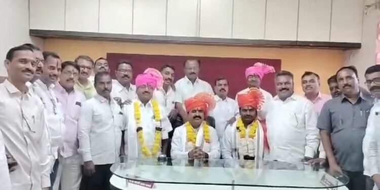 इंदापूर तालुका शिक्षक सोसायटीच्या सभापती पदी सतीश दराडे तर उपसभापतीपदी संतोष गदादे यांची निवड