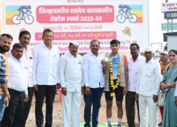 *रांची झारखंड येथे पार पडलेल्या राष्ट्रीय सायकलींग स्पर्धेत पळसदेवच्या  पळसनाथ विद्यालयाच्या हरीश डोंबाळे यास रौप्य पदक*