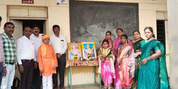 स्वामी विवेकानंदांचे राष्ट्रनिर्माणात मोठे योगदान , राष्ट्रमाता जिजाऊ घराघरात निर्माण व्हायला पाहिजे –  प्राचार्य जितेंद्र गावडे यांचे प्रतिपादन