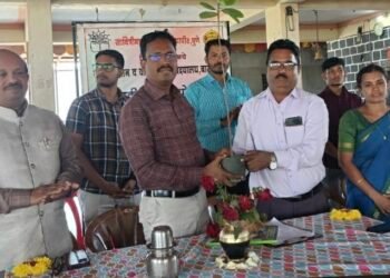 युवाशक्तीने खेड्यांच्या समृद्ध विकासासाठी वाटचाल करावी- इंदापूरचे तहसीलदार श्रीकांत पाटील यांचे प्रतिपादन