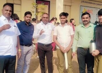 शेटफळगढेतील श्री नागेश्वर विद्यालय व ज्युनि.कॉलेज येथे सक्षम कार्यक्रमांतर्गत आनंद मेळावा व खाऊगल्ली कार्यक्रम उत्साहात संपन्न