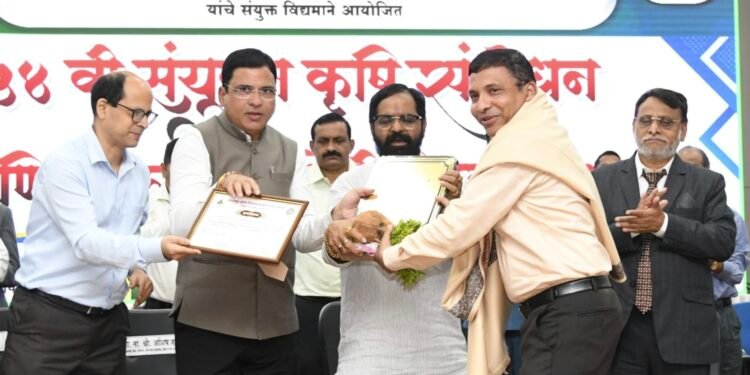 *डॉ. सचिनकुमार नांदगुडे यांना राज्य शासनाकडून राज्यस्तरीय उत्कृष्ट कृषी शास्त्रज्ञ पुरस्कार*